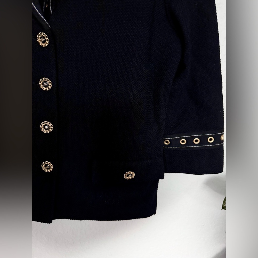 St. John Collection Honeycomb Novelty Knit Jacket Gold Buttons Grommet Blazer - Picture 4 of 5